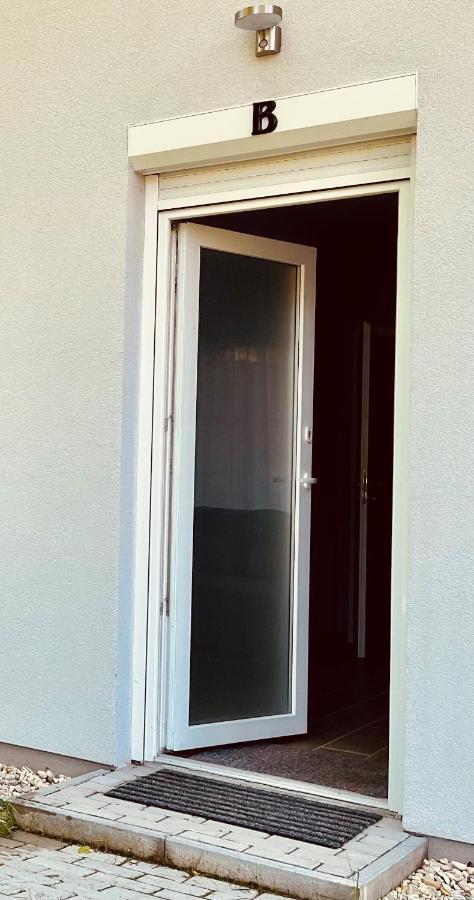 Aranygesztenye Apartmanhaz บาลาโตนูดวารี ภายนอก รูปภาพ